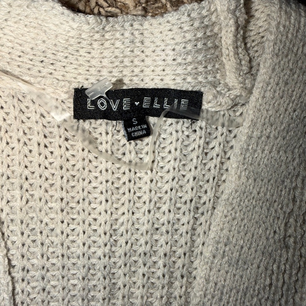 Women's Cream Sweater Cardigan - Picture 2 of 2